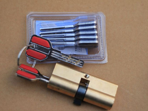 普兰24小时上门开锁公司